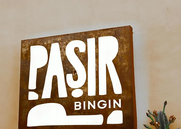 Pasir 2 - A Stylish 2 Bed In Bingin W Pool